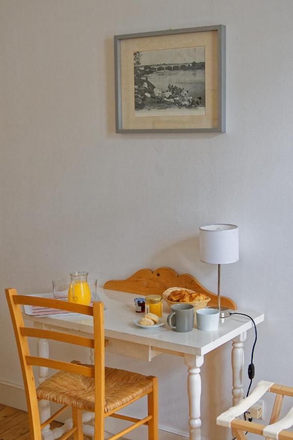 Maison Rives - Village Du Livre De Montolieu ภายนอก รูปภาพ