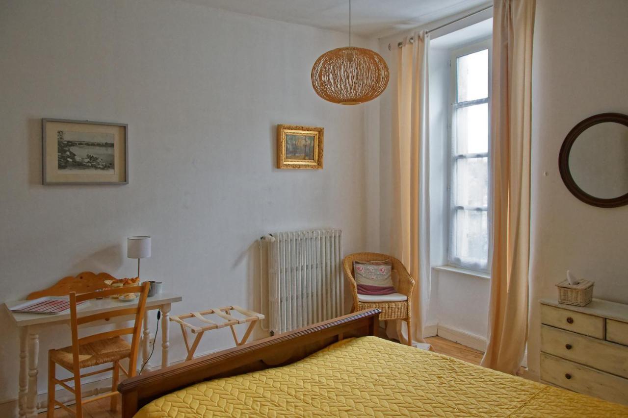Maison Rives - Village Du Livre De Montolieu ภายนอก รูปภาพ
