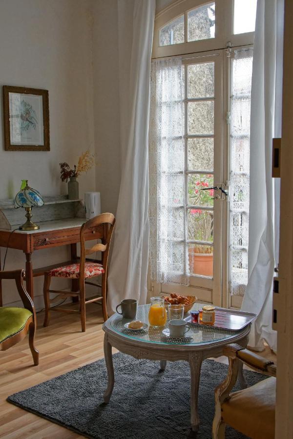 Maison Rives - Village Du Livre De Montolieu ภายนอก รูปภาพ