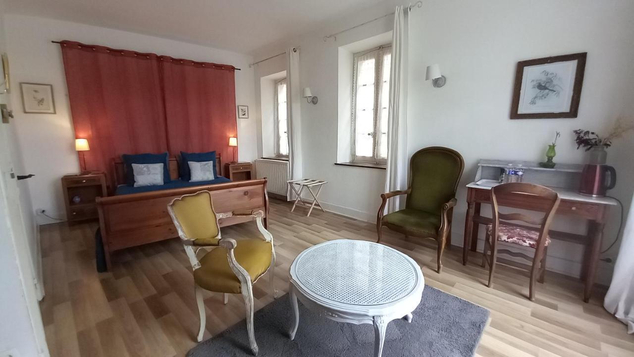 Maison Rives - Village Du Livre De Montolieu ภายนอก รูปภาพ