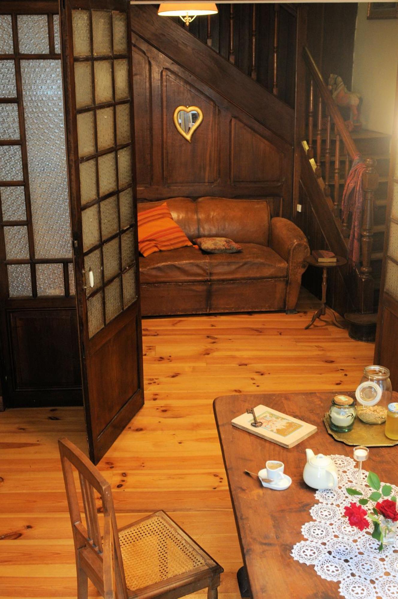 Maison Rives - Village Du Livre De Montolieu ภายนอก รูปภาพ